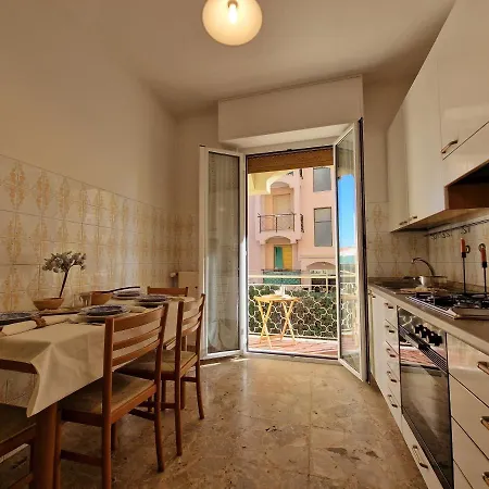3 Locali - 600 Metri Dal Mare - Free Parking *